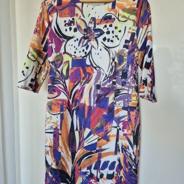 Gotovo nova Nelcha haljina br.44