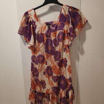 H&M haljina vel.34