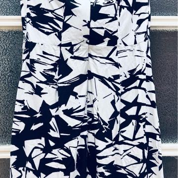 Haljina bez naramenica