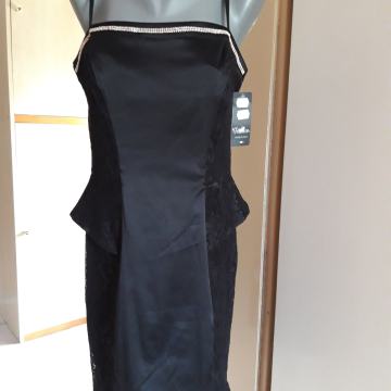 Haljina nova, crna vel.38/40