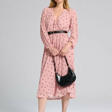 Nova haljina s etiketom