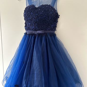 HALJINA za krizmu, maturalnu,svadbu, slikanje