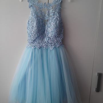 HALJINA ZA  SVEČANE PRIGODE