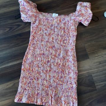 Haljina M 38 h&m nova