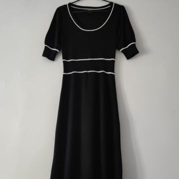 Haljina MANGO br.S crna vrlo dobro stanje