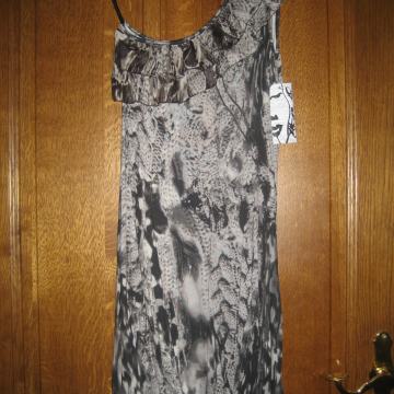 HALJINA S VOLANOM NA JEDNO RAME VEL. 36/38  - NOVO