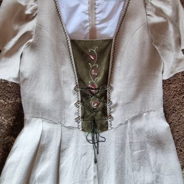 HALJINA TRADICIONALNA ZA OKTOBERFEST vel 44