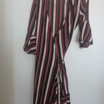 Nova haljina na preklop, vel.s/m