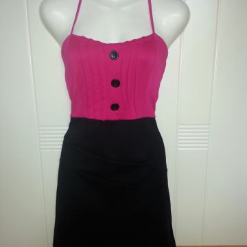 Haljina rozo crna sa naramenicama