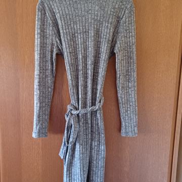 Haljina siva dugi rukav, veličina L