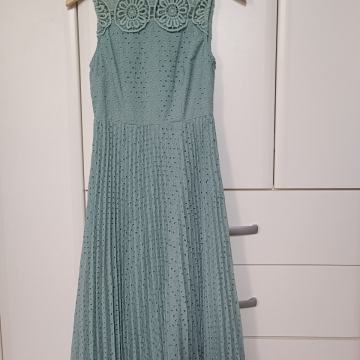 Haljina štikana ASOS, 34 - NOVO