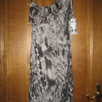 HALJINA S VOLANIMA NA JEDNO RAME VEL. 36/38  NOVO