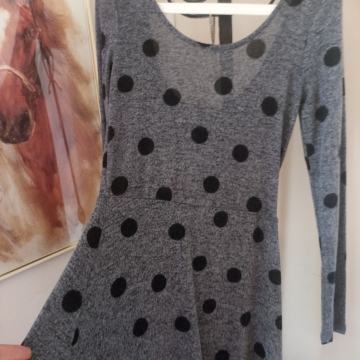 NOVA HALJINA XL 48 50 TUNIKA SIVO CRNO KRUG TUFNE TOČKASTA