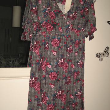 HALJINA VEL. 38 - NOVO