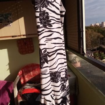 Haljina vel. M-Placemi-Novo