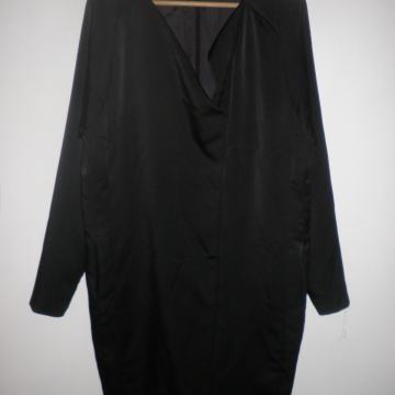 HUGO BOSS - LAGANA HALJINA / TUNIKA 38 M