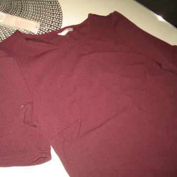 BORDO-LJUBIČASTA  HALJINA VEL.40 NOVO