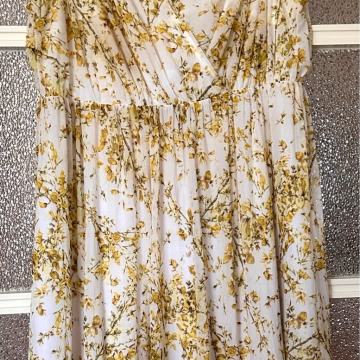 Lagana ljetna haljina