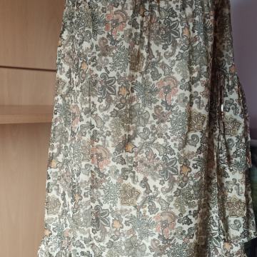 Lagana podstavljena haljina vel.48