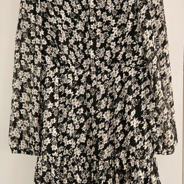 Lascana nova haljina,vel 38