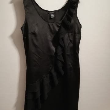 Mala crna haljina br. 40
