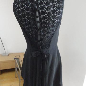 Mala crna haljina - sa čipkom, prekrasna,elegantna, nije nošeno 36-38