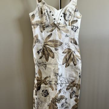 Mariella Rosati cvjetna haljina XS / S