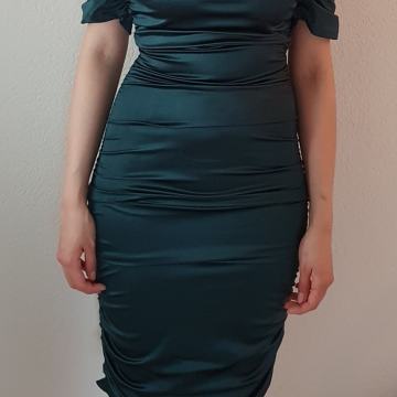 Maslinasta uska haljin