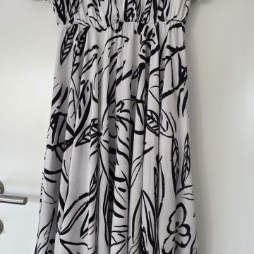 Midi haljina od viskoze