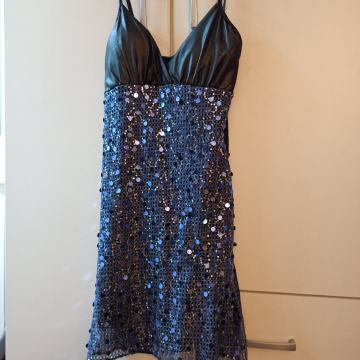 novogodišnja haljina