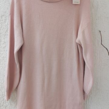 Pletena haljina s dolčevitom