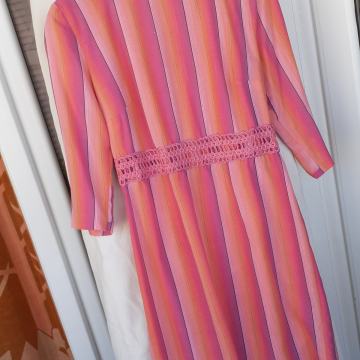 NOVA pink prugasta haljina M/40