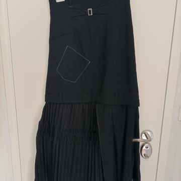 POSVE NEOBIČNA HALJINA BEZ NARAMENICA 38