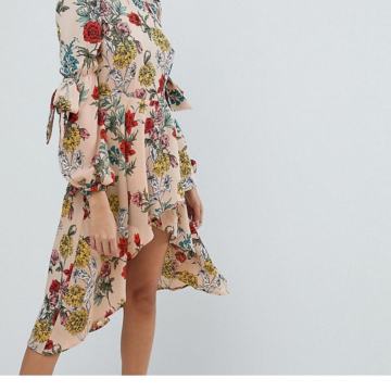 Pretty little thing haljina