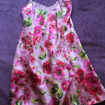 Ljetne haljine, veličine S i M