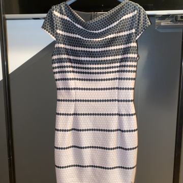 Rinascimento haljina