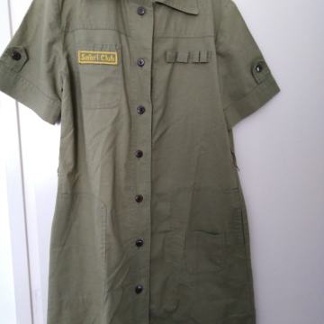 Safari haljina na kopčanje kratki rukav