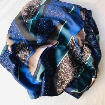 Satinirana koktel haljina od viskoze