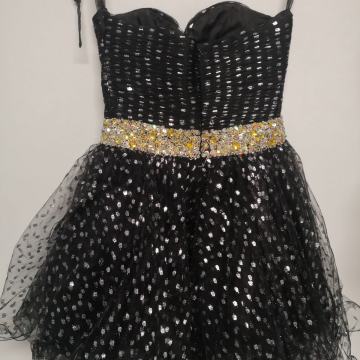 SHERRI HILL haljina na prodaji !!!!!