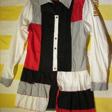 Simpatična neobična bluza, konf. broj 38