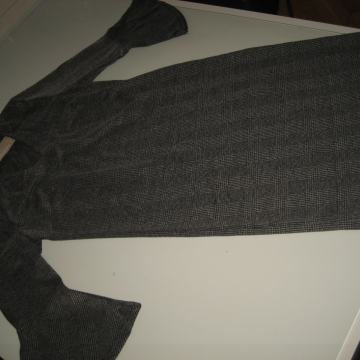 SIVA HALJINA VEL. 36 - NOVO S ETIKETOM