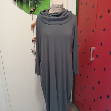 SIVA MEKANA HALJINA 44/46