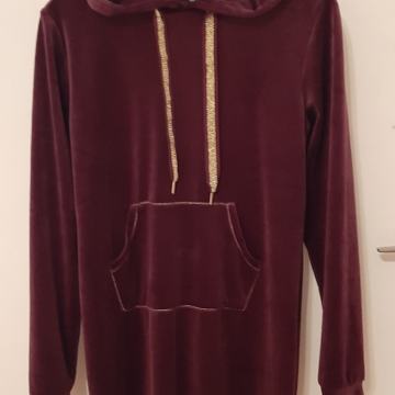 Sportska bordo haljina u vidu pliša