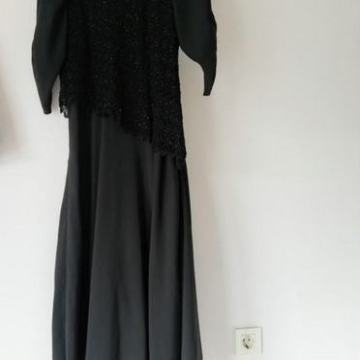 Svečana crna haljina - kao nova, br.42