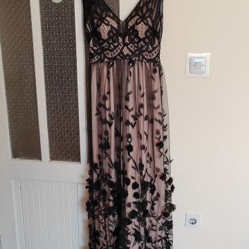 Duga svečana haljina M