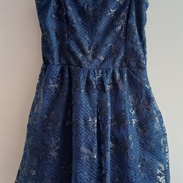 Svečana haljina Naf Naf