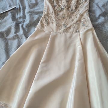 Svečana haljina - vjenčanica, za vjenčanja, maturu i sl.