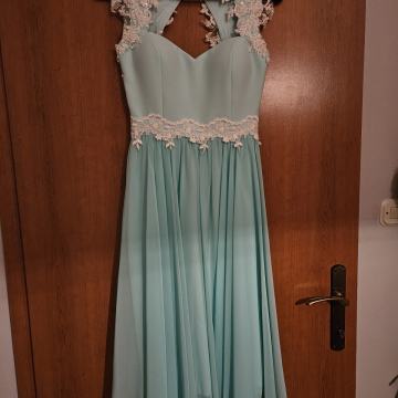 Svečana/maturalna haljina