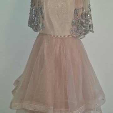 Svečana nova šljokičava haljina s tilom