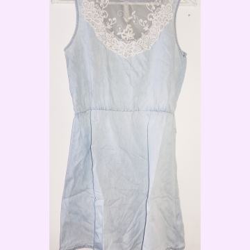 Svjetlo plava haljina